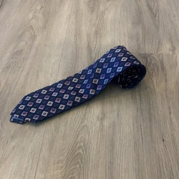 - Tino Cojura For  Harry Rosen neck tie made in Italy - Picture 2 of 16